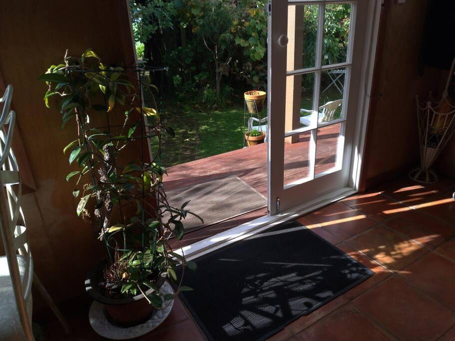Secret Cottage Waitara Екстериор снимка