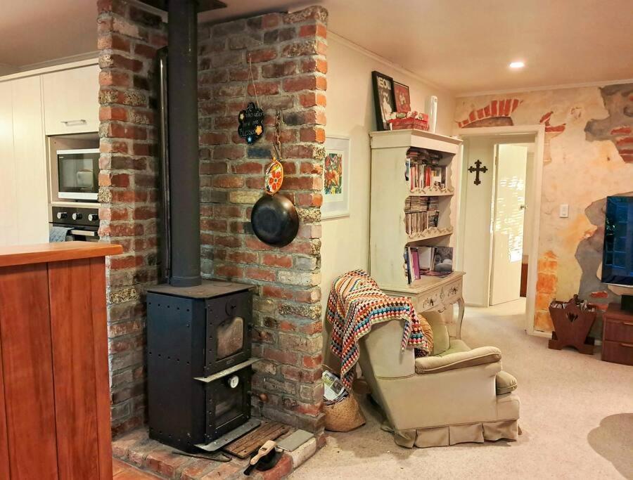 Secret Cottage Waitara Екстериор снимка