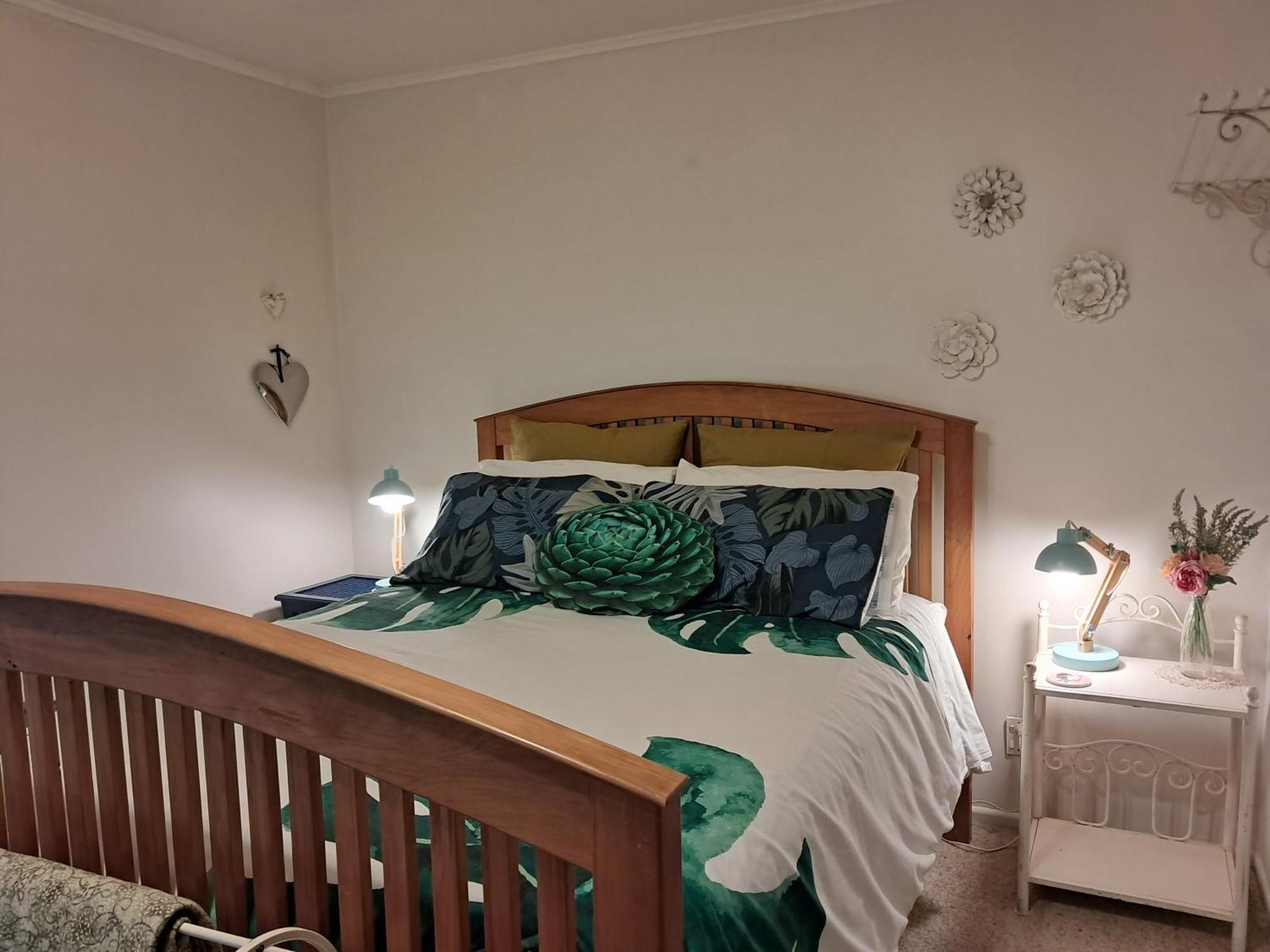 Secret Cottage Waitara Екстериор снимка